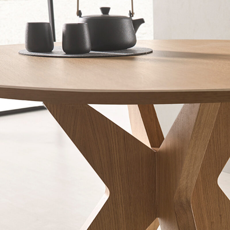 detalle de la encimera de la mesa de comedor roma con encimerafija